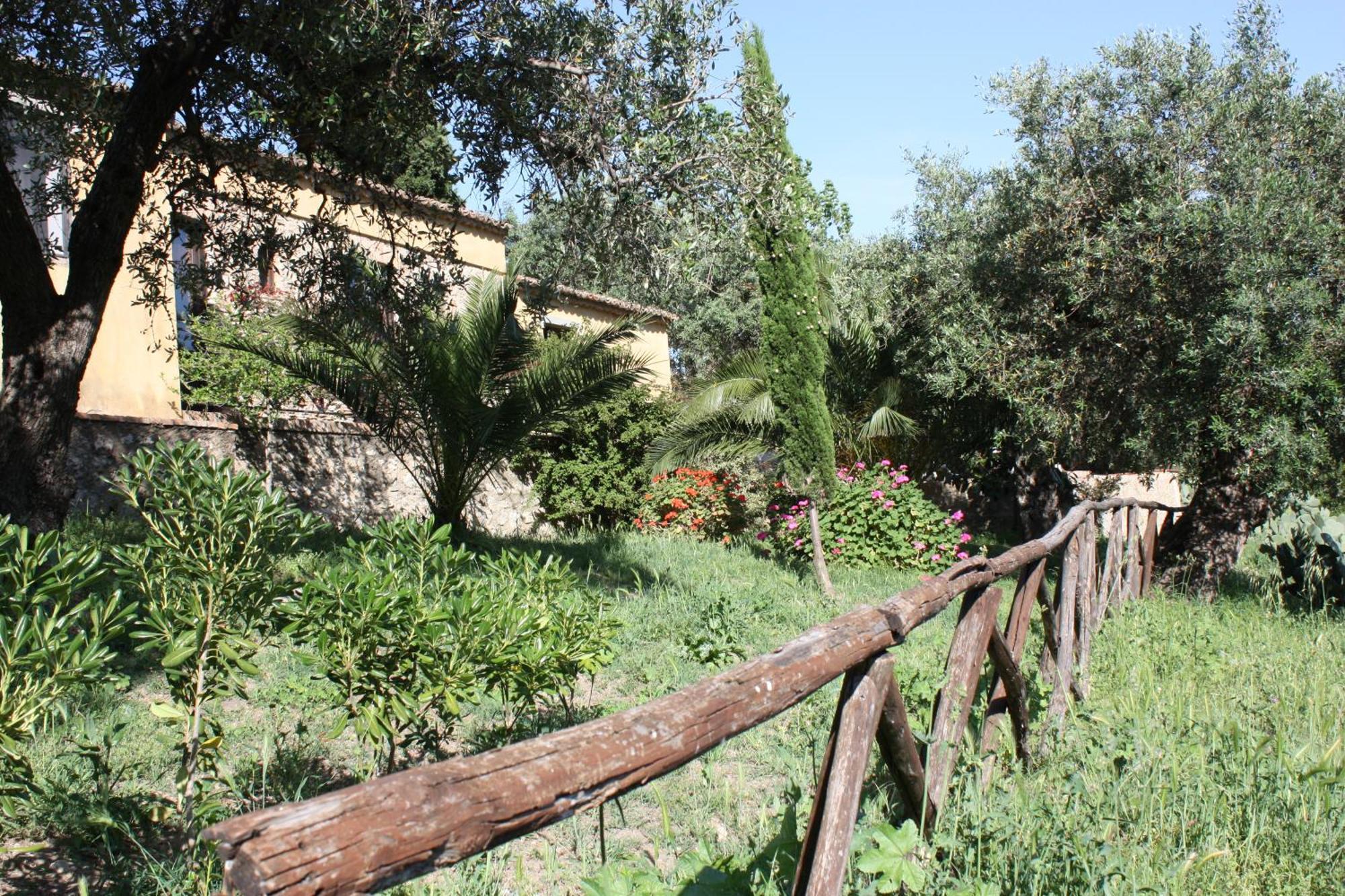 Azienda Agrituristica Biologica Il Querceto Santa Severina Exteriör bild