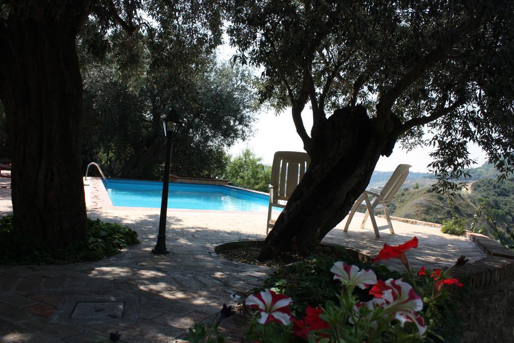 Azienda Agrituristica Biologica Il Querceto Santa Severina Exteriör bild