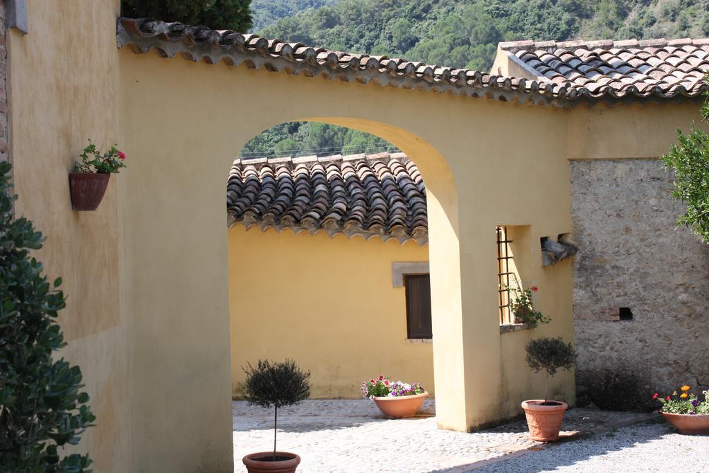 Azienda Agrituristica Biologica Il Querceto Santa Severina Exteriör bild