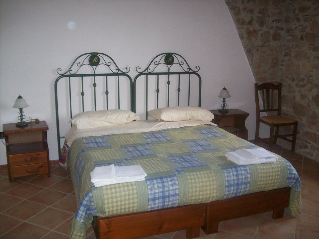 Azienda Agrituristica Biologica Il Querceto Santa Severina Exteriör bild